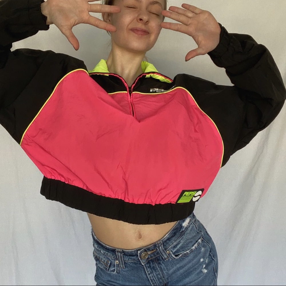 Super Cool Retro Pepsi Cropped Windbreaker 🛼